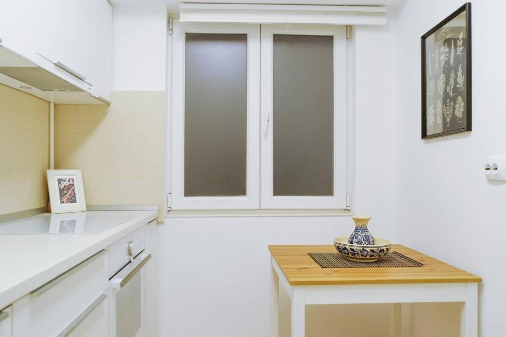 Elegant Vibes Apartment Next To Obor Market 布加勒斯特 外观 照片